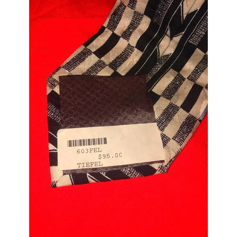 NWT Fellini Designer‎ All Silk Italian Art Deco Black Tie